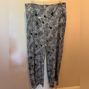 NWT Arolina Wide Leg Pants